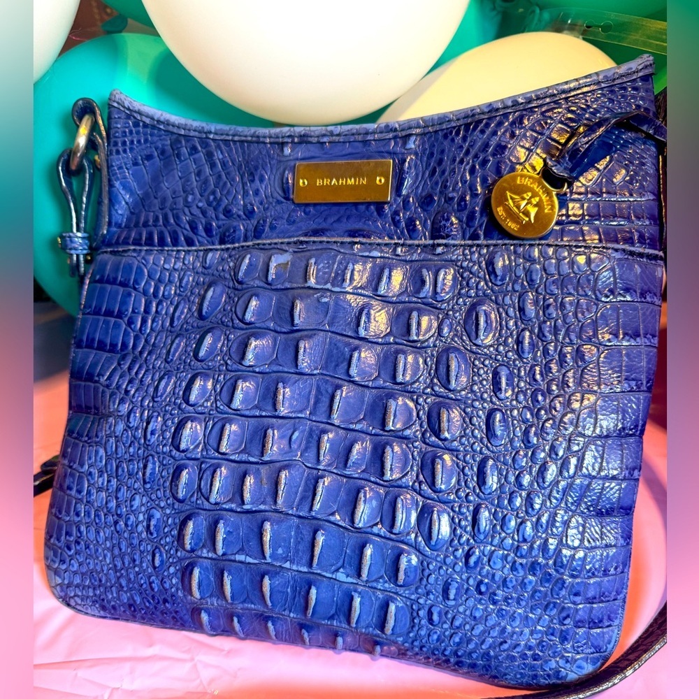 Brahmin Jody Melbourne Blue Croc Embossed Crossbody Bag-EUC